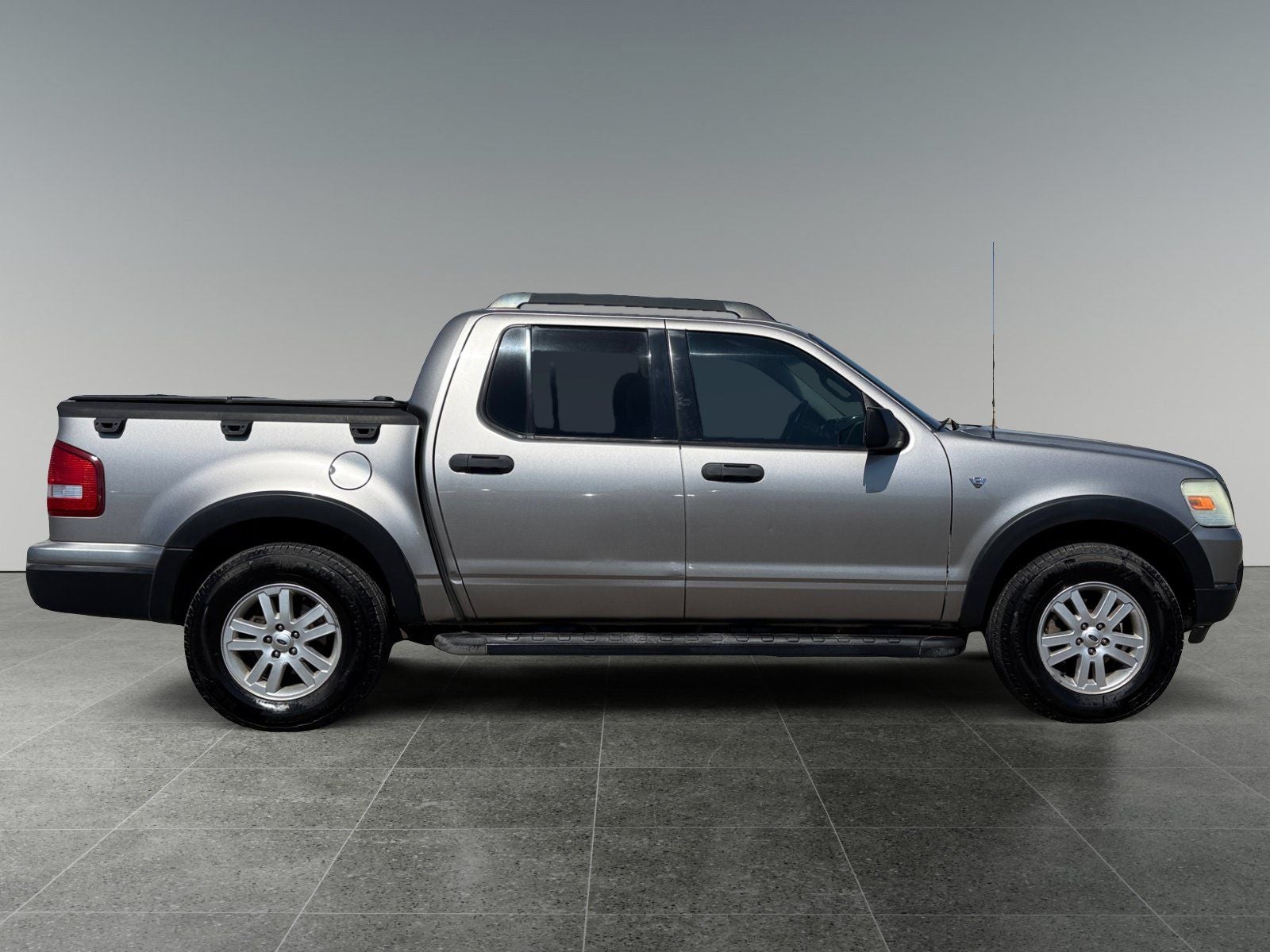 2008 Ford Explorer Sport Trac XLT