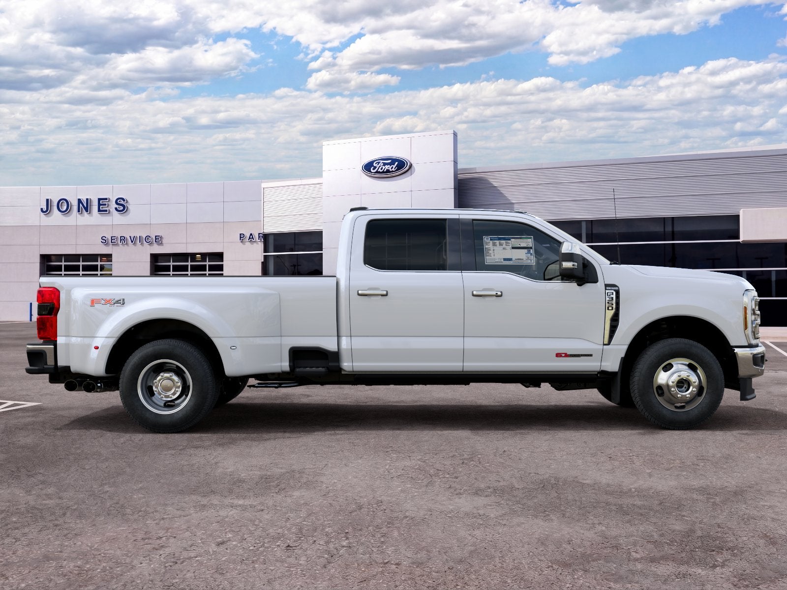 2027 Ford F-350SD King Ranch DRW