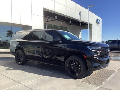 2024 Chevrolet Suburban RST