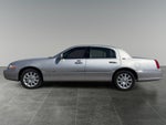 2010 Lincoln Town Car Signature Limited
