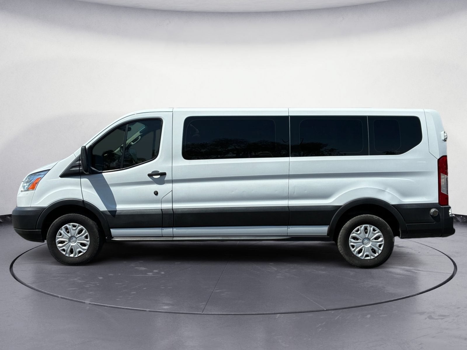 2019 Ford Transit Passenger Wagon XL