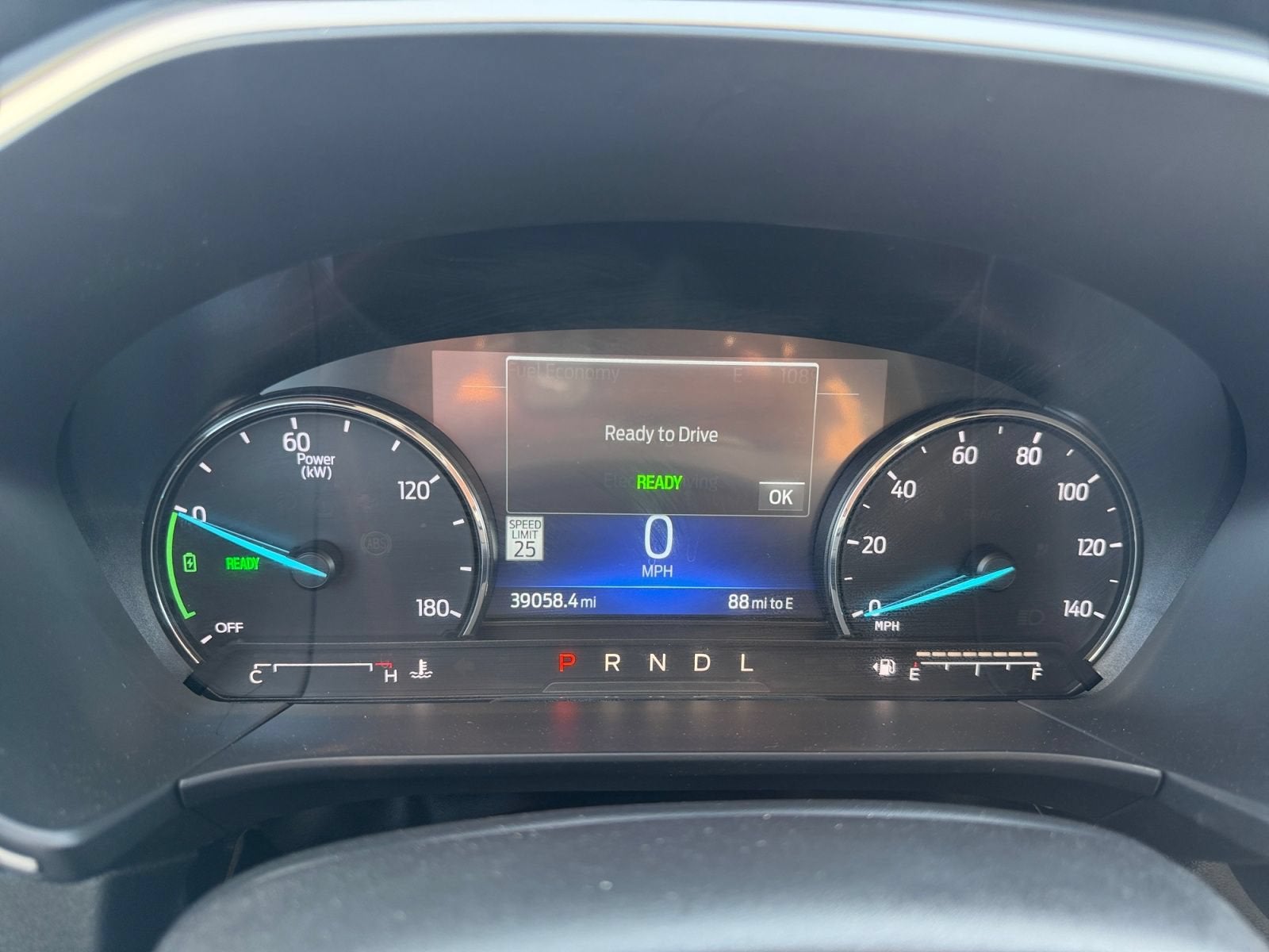 2021 Ford Escape SE Hybrid
