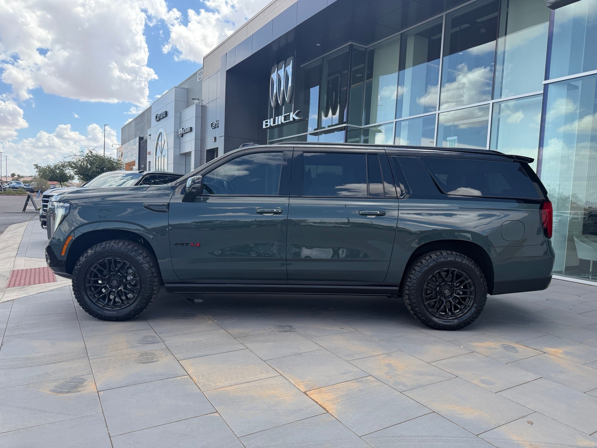 2026 GMC Yukon XL AT4