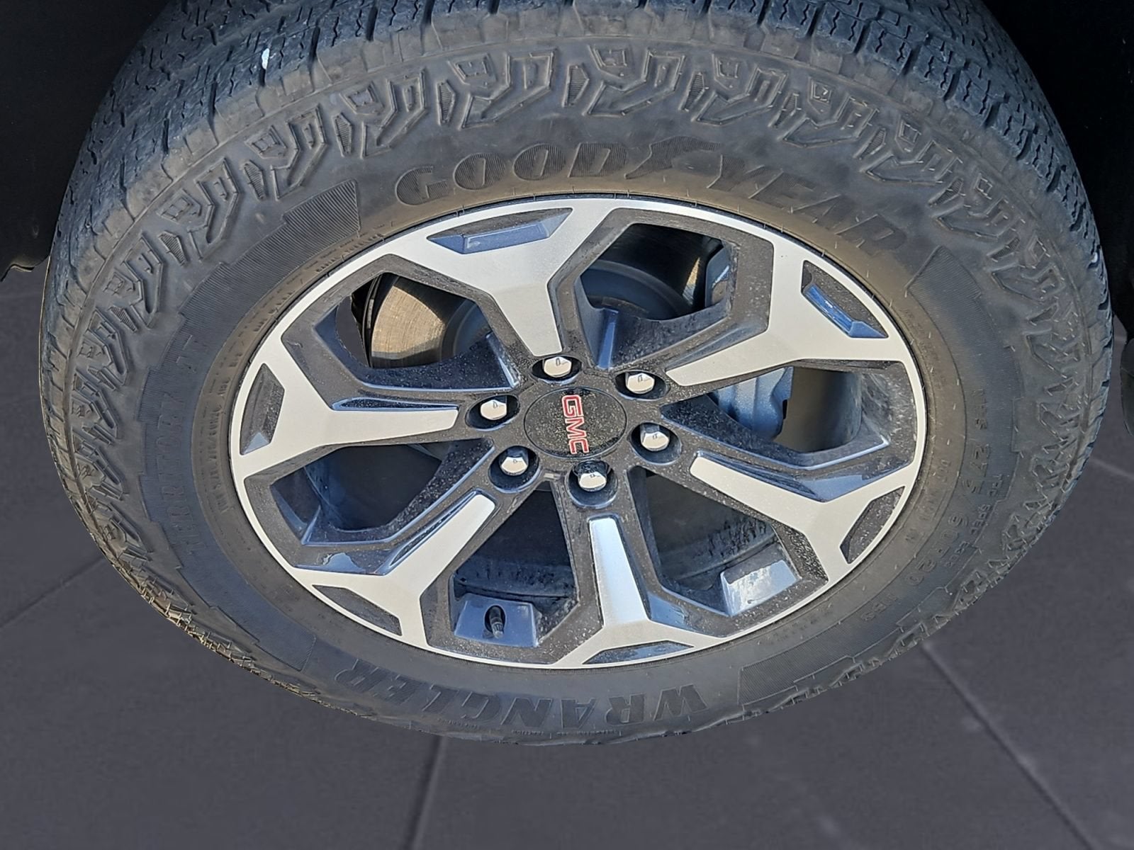 2025 GMC Yukon AT4 Ultimate