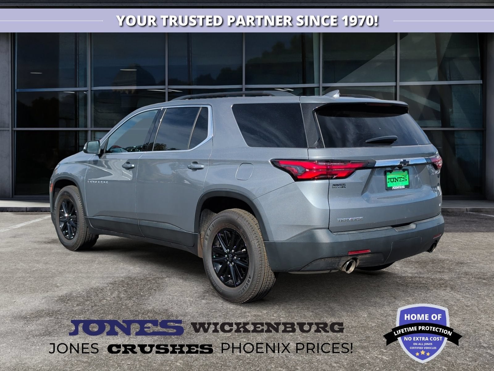 2023 Chevrolet Traverse LT Cloth