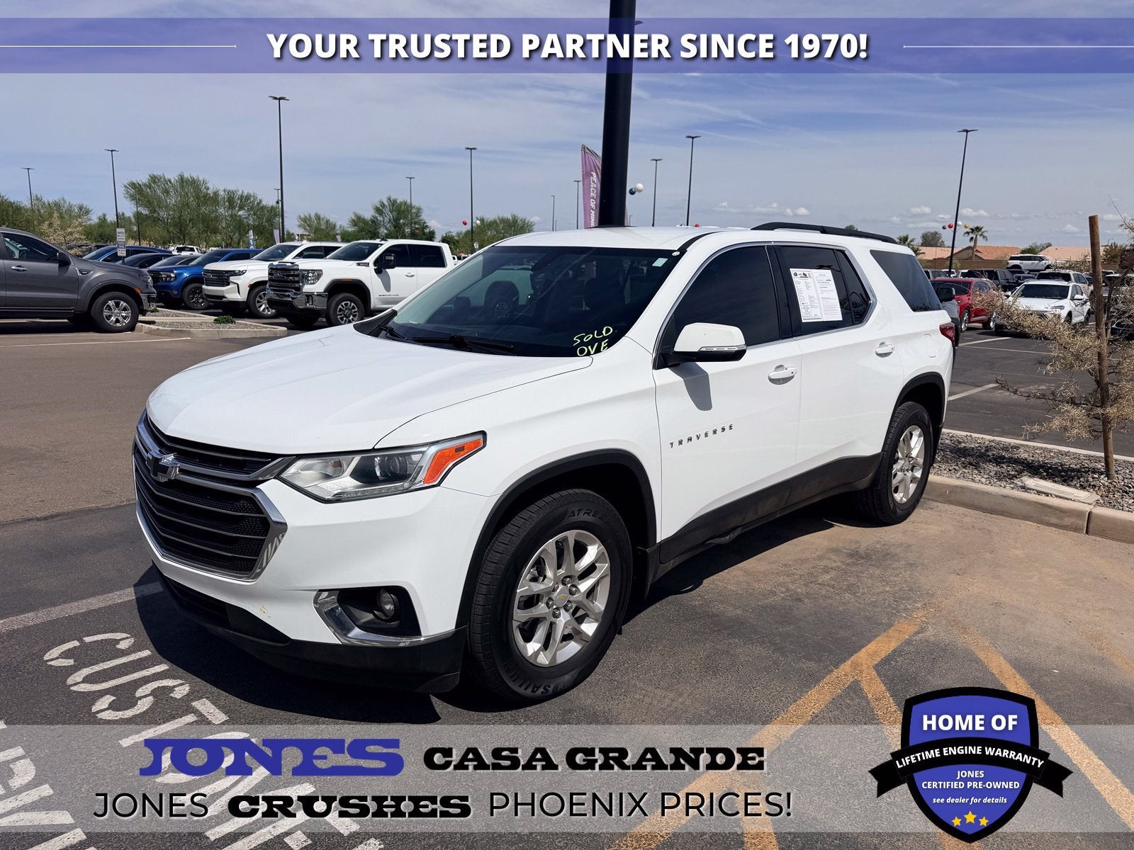 2021 Chevrolet Traverse LT Cloth