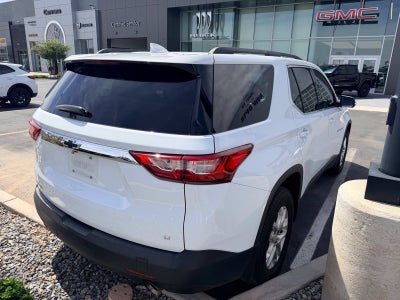 2021 Chevrolet Traverse LT Cloth