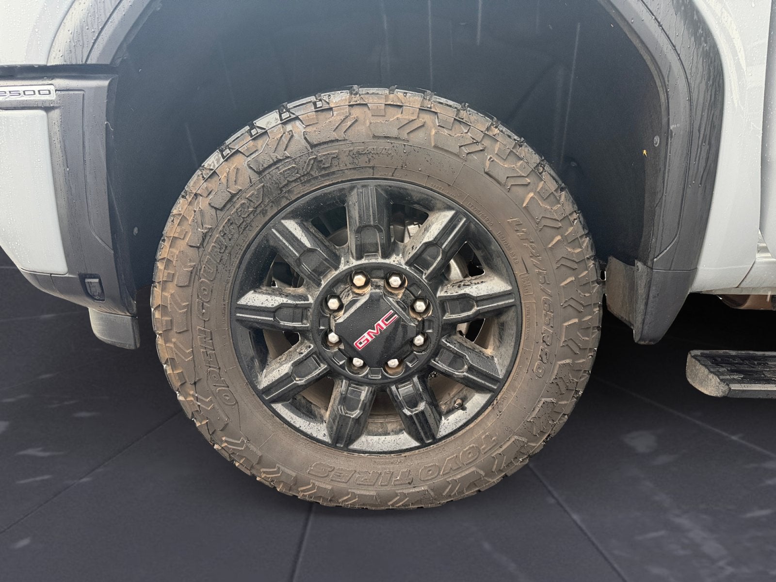 2024 GMC Sierra 2500 HD AT4
