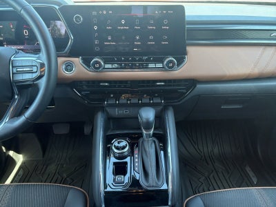 2023 GMC Canyon AT4