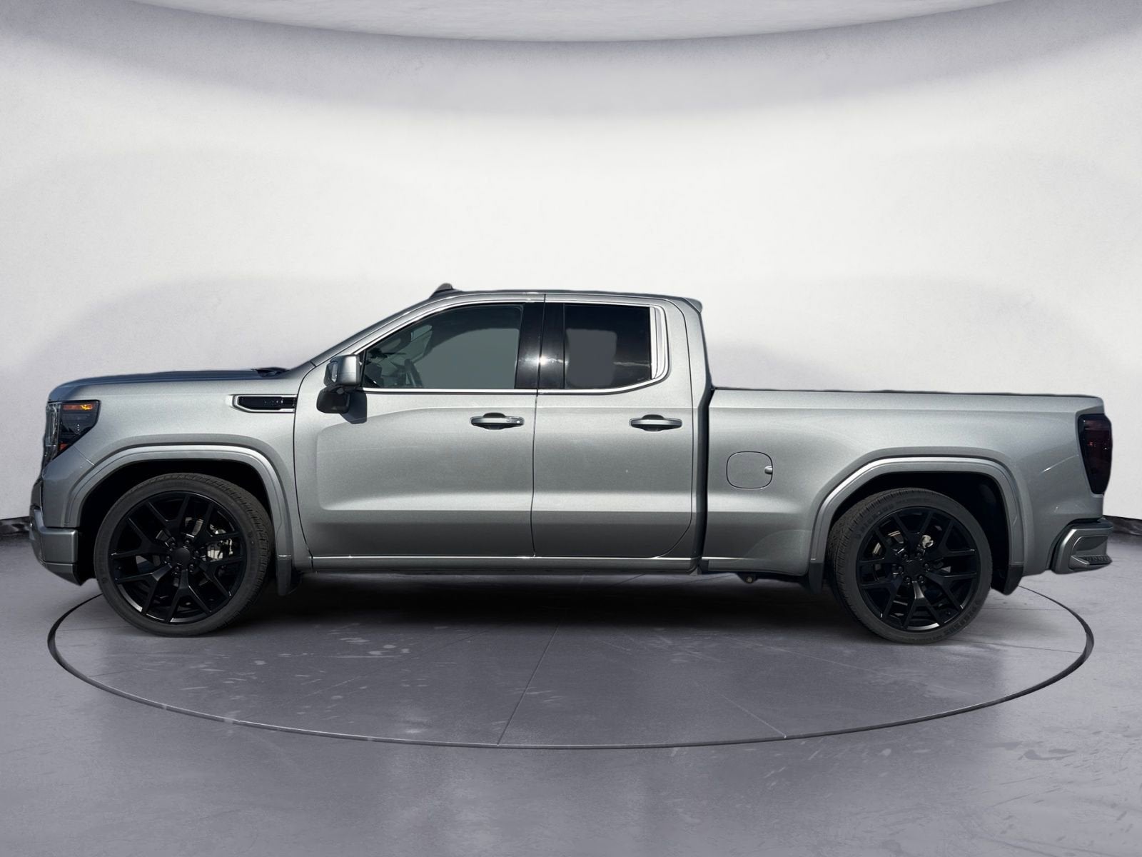 2025 GMC Sierra 1500 SLE
