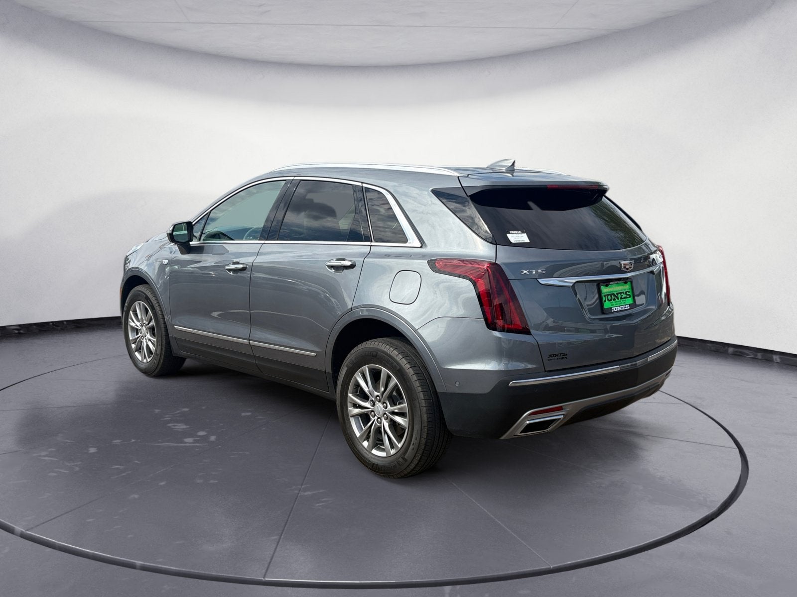 2022 Cadillac XT5 FWD Premium Luxury