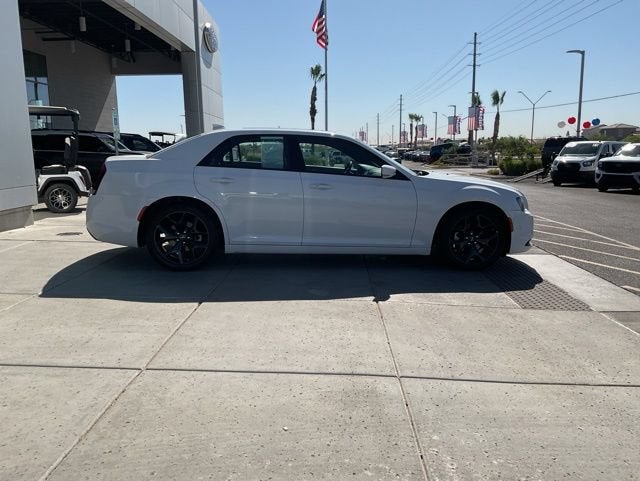 2023 Chrysler 300 300S