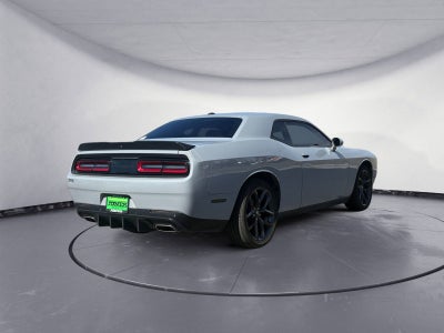 2022 Dodge Challenger SXT