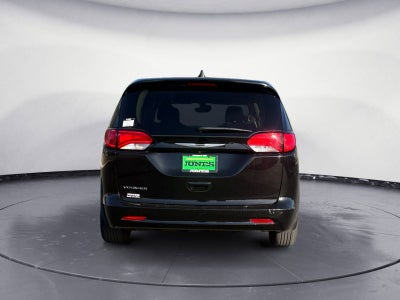 2024 Chrysler Voyager LX