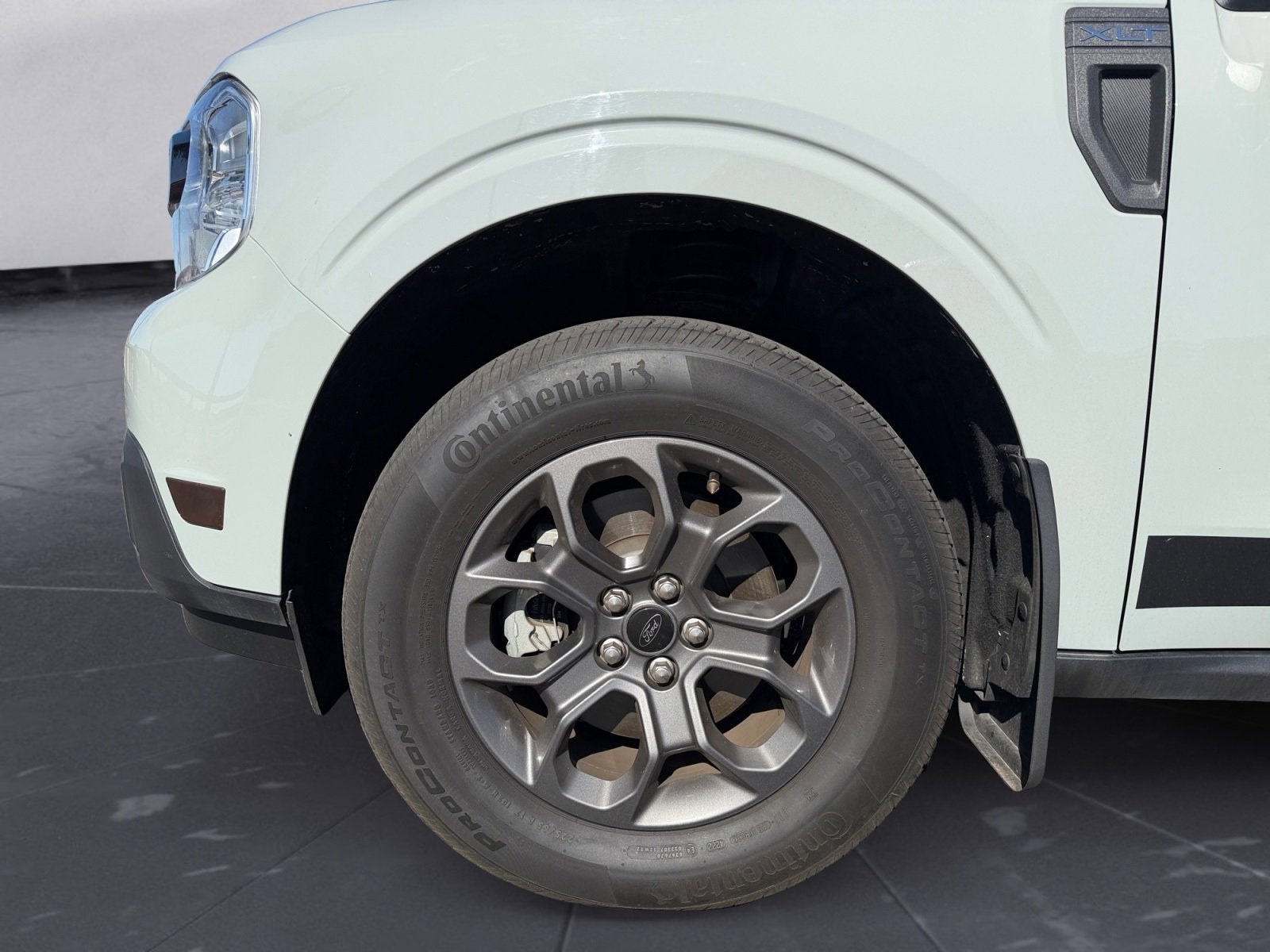 2023 Ford Maverick XL