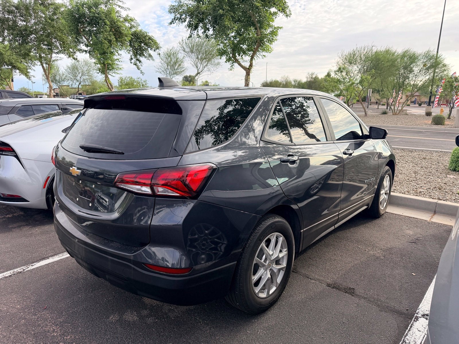 2022 Chevrolet Equinox LS