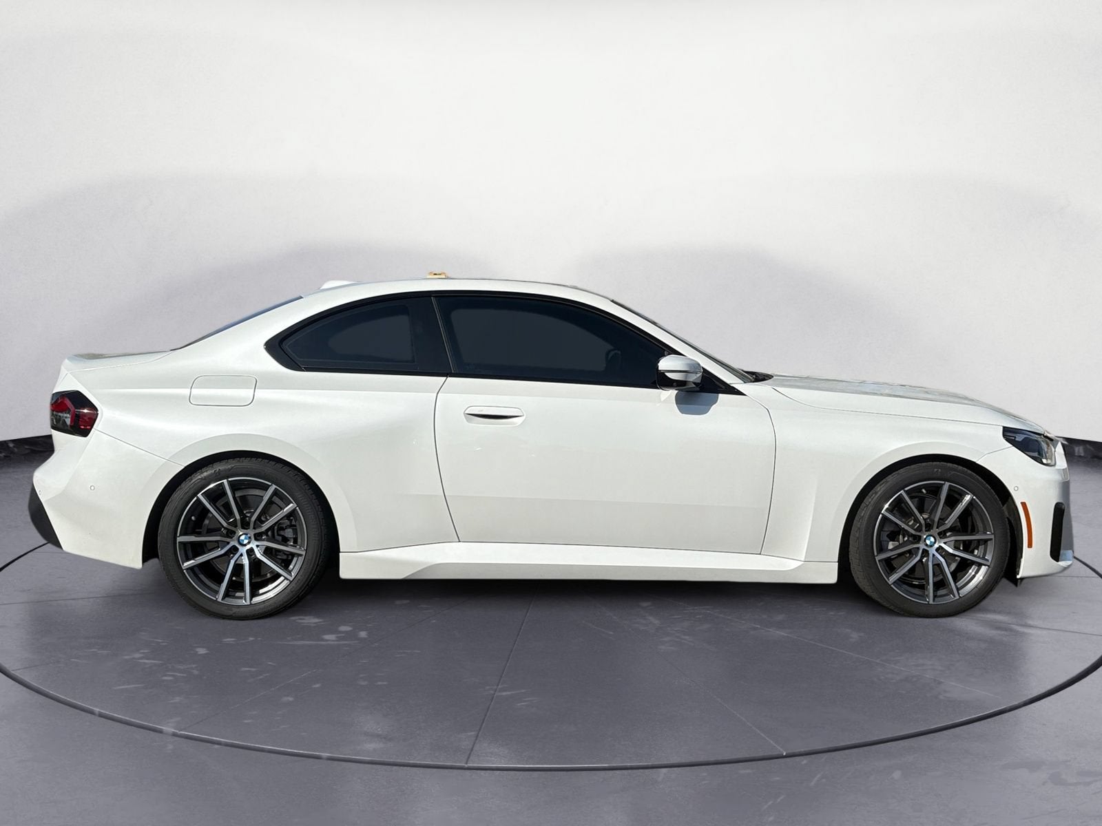 2024 BMW 2 Series 230i
