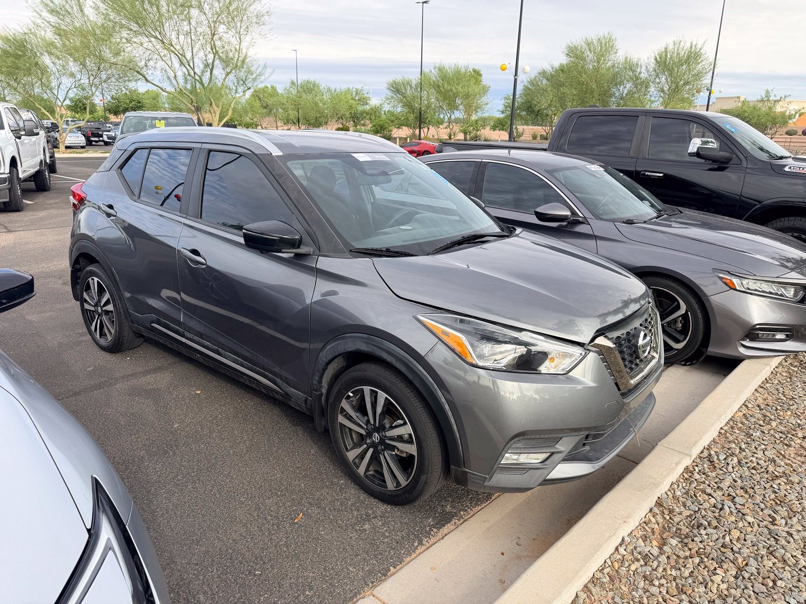 2019 Nissan Kicks SR