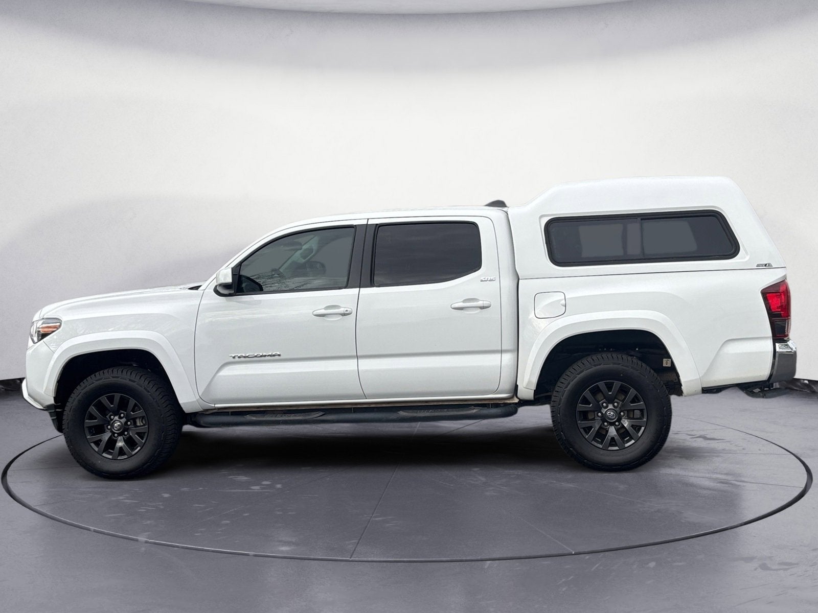 2022 Toyota Tacoma 2WD SR5