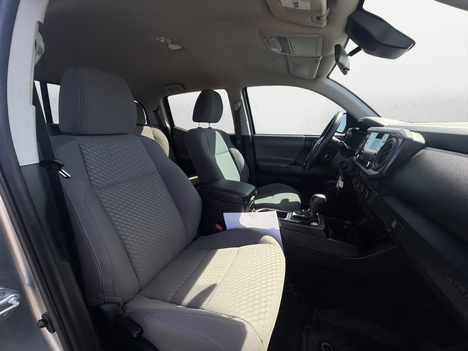 2022 Toyota Tacoma 4WD SR