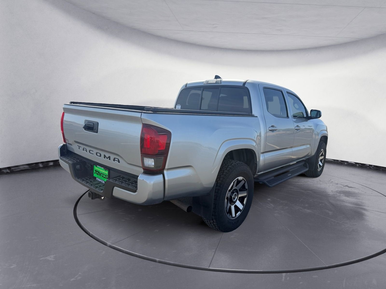 2022 Toyota Tacoma 4WD SR