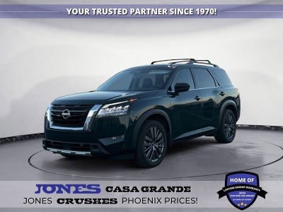 2023 Nissan Pathfinder SL