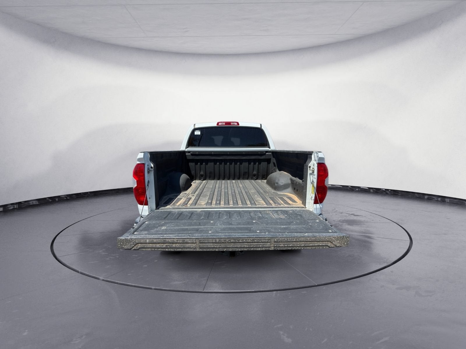 2017 Toyota Tundra 4WD SR5