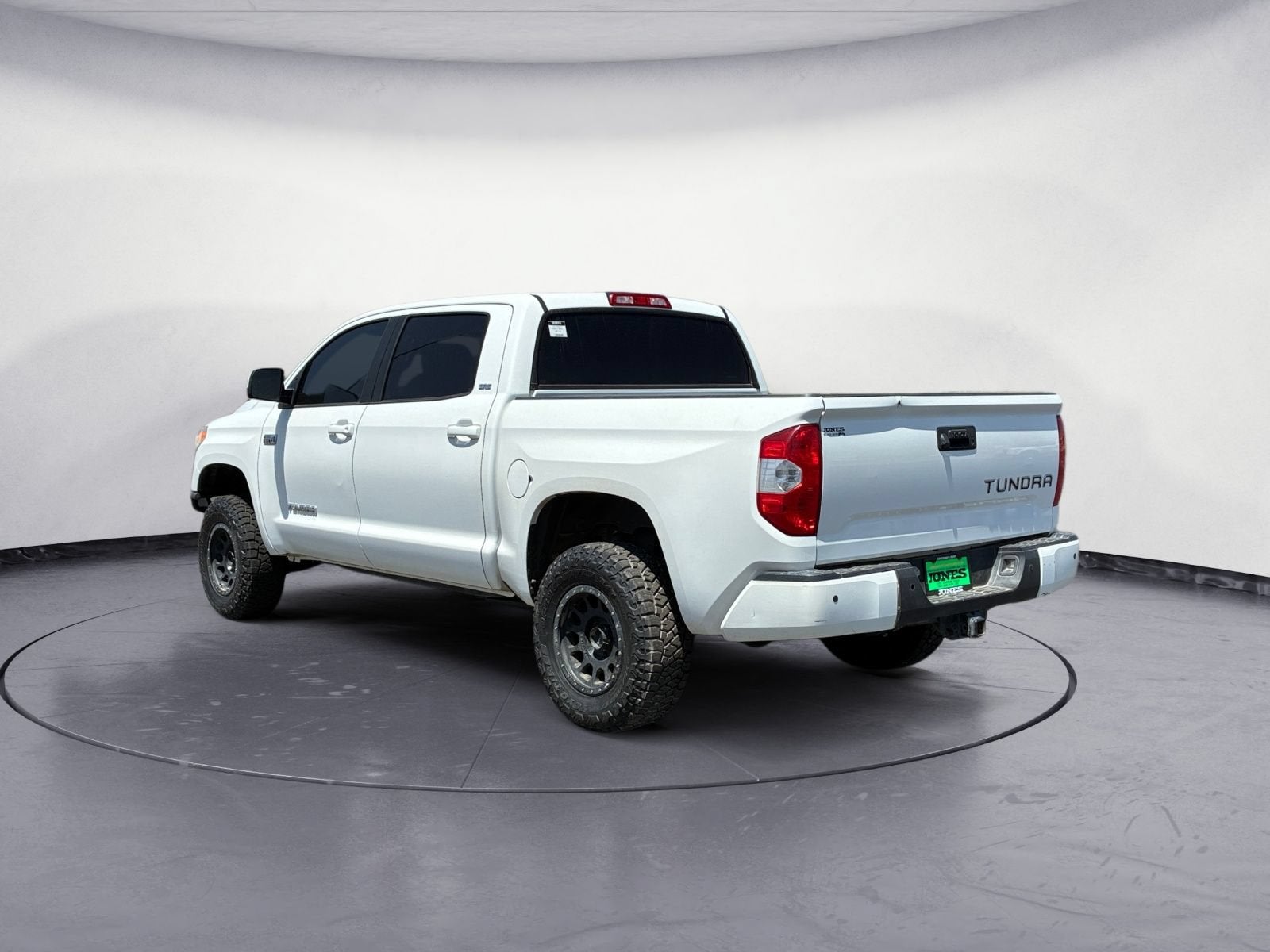 2017 Toyota Tundra 4WD SR5