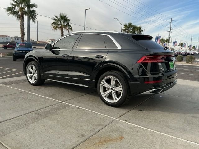 2022 Audi Q8 Premium Plus