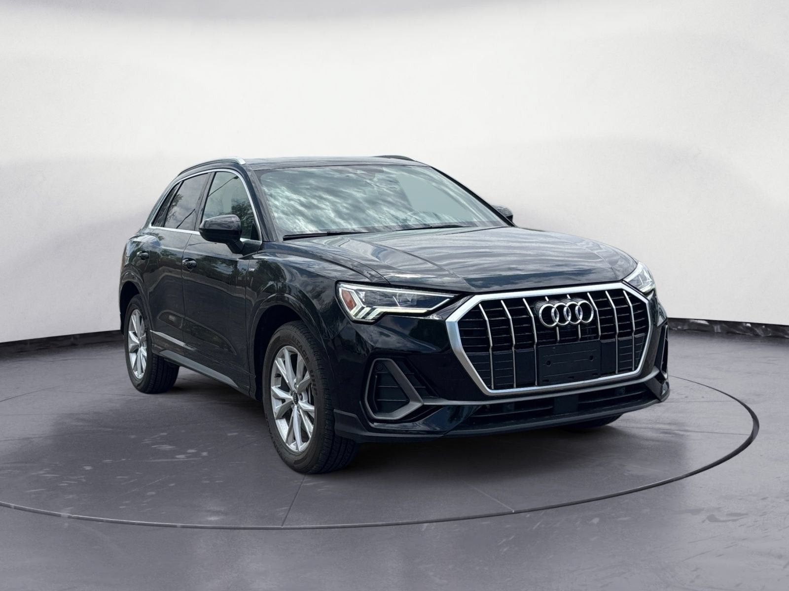 2022 Audi Q3 S line Premium Plus