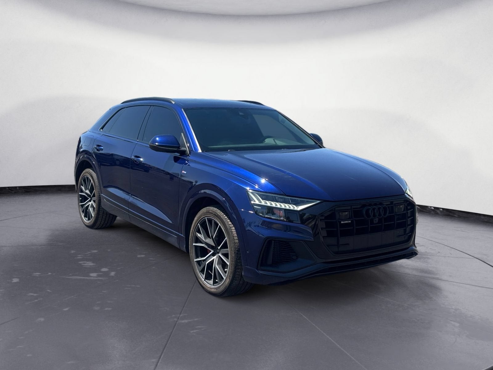 2021 Audi Q8 Premium Plus