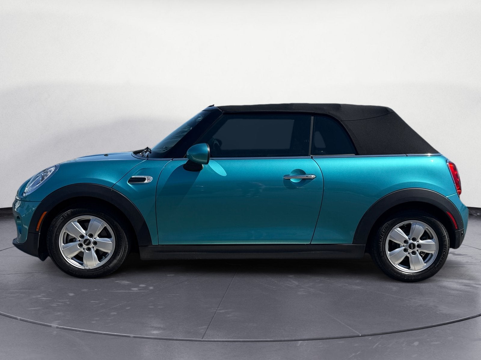 2018 MINI Convertible Cooper