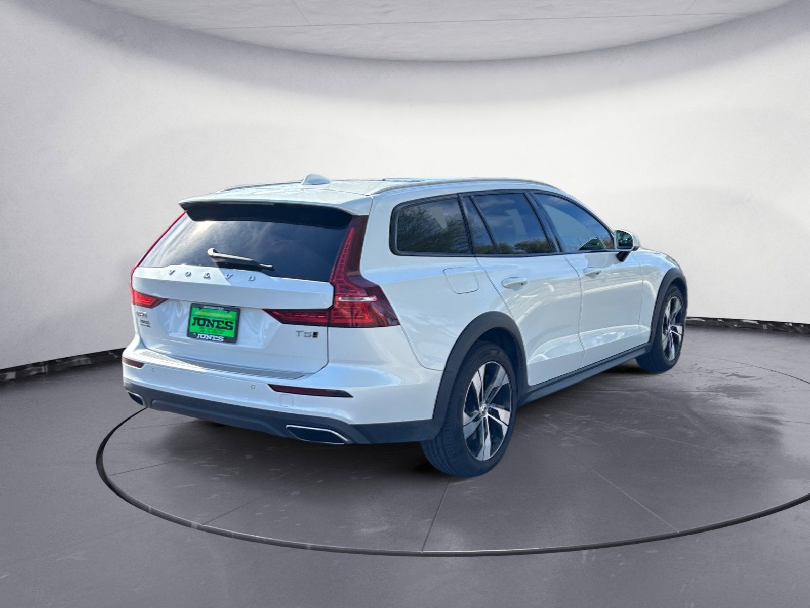 2021 Volvo V60 Cross Country NA