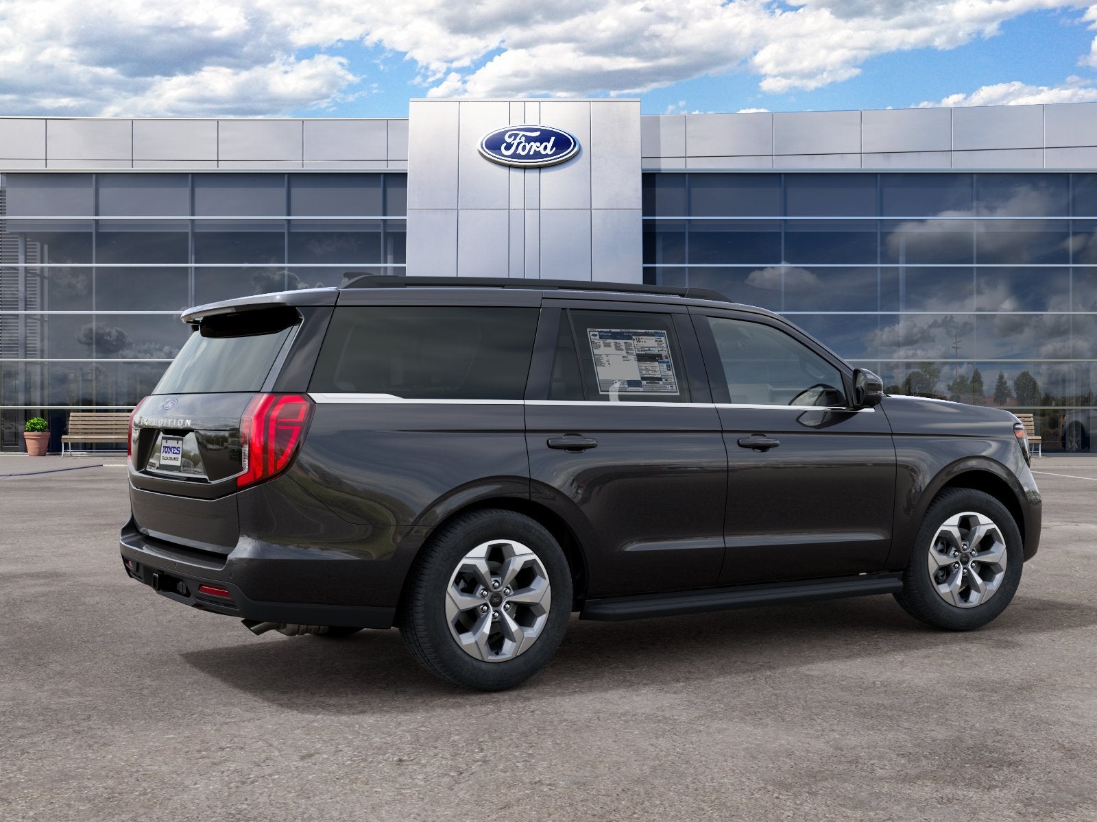 2027 Ford Expedition Active