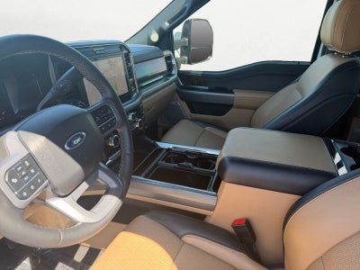 2025 Ford F-350SD Lariat