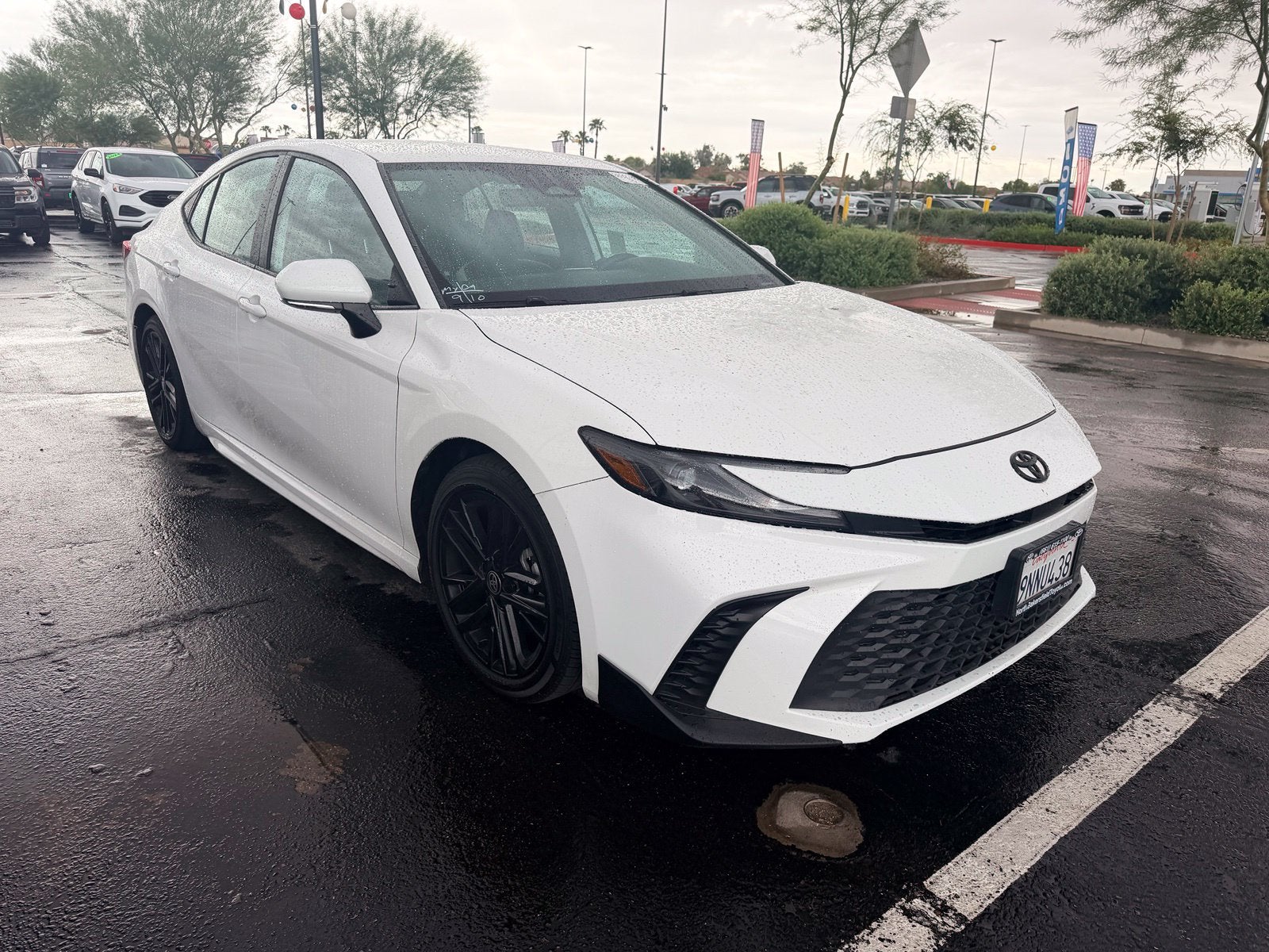 2025 Toyota Camry SE