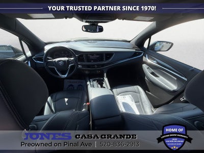 2023 Buick Enclave Essence