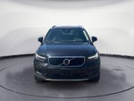 2020 Volvo XC40 Momentum
