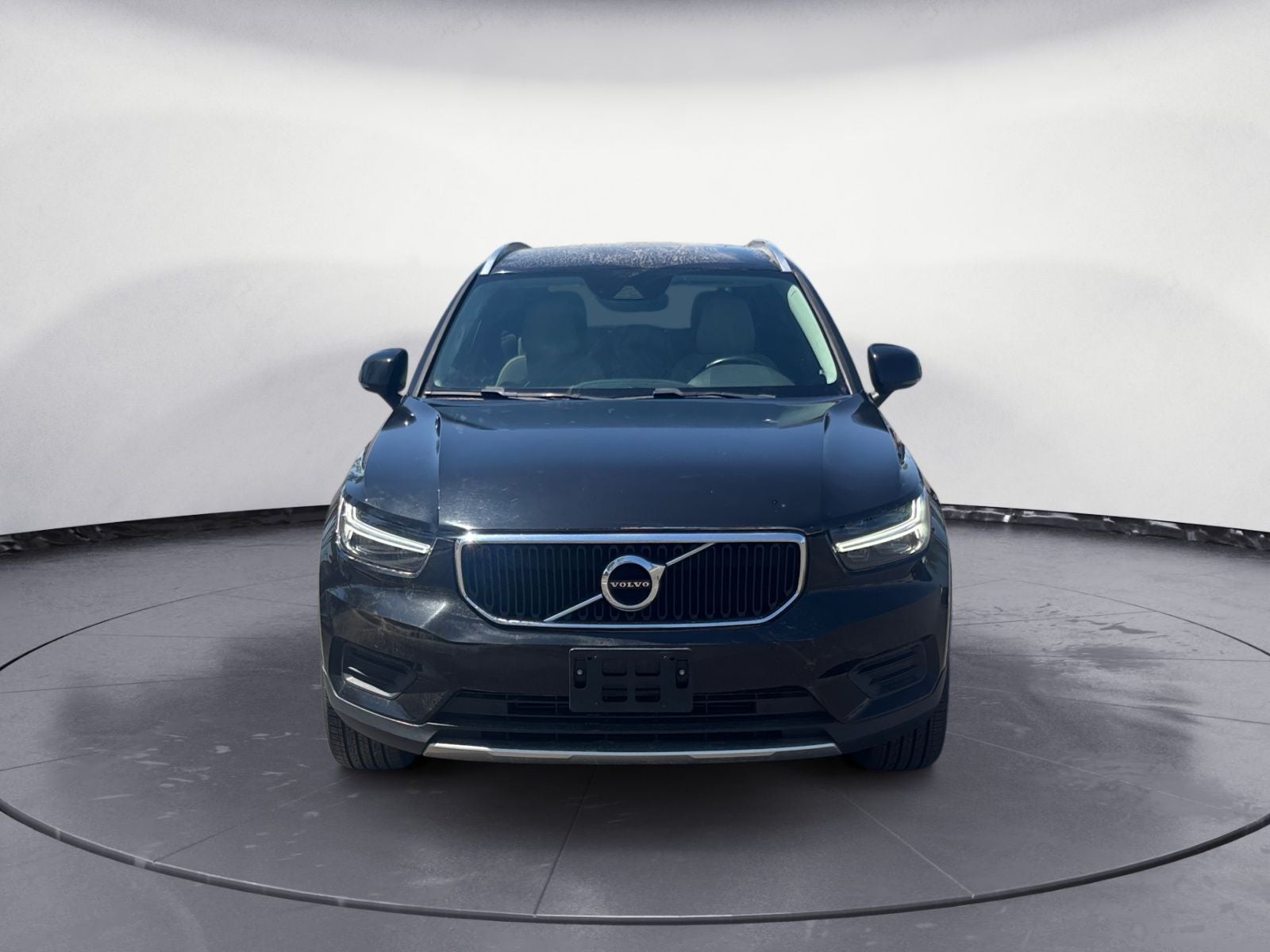 2020 Volvo XC40 Momentum