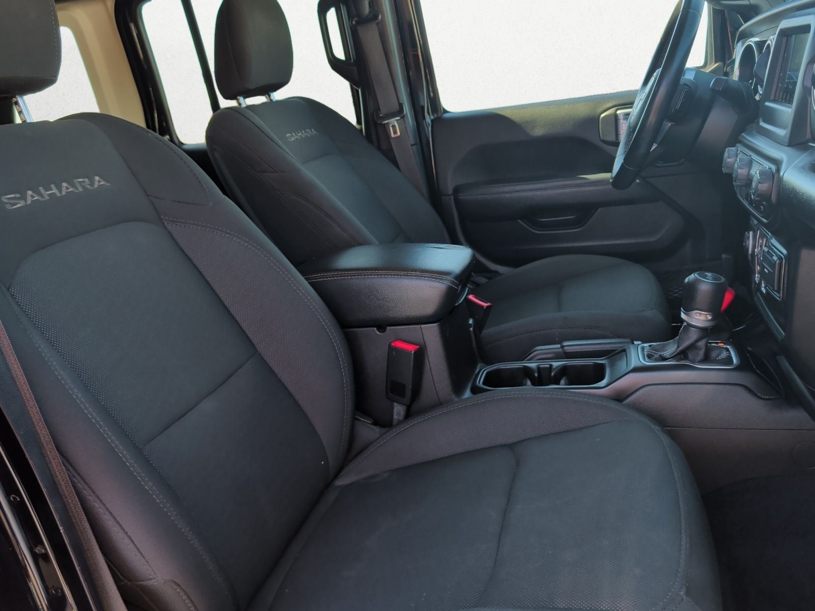 2020 Jeep Wrangler Unlimited Sahara 4x4