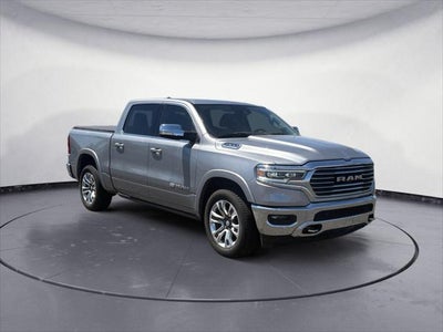 2020 RAM 1500 Laramie Longhorn Crew Cab 4x2 5'7' Box