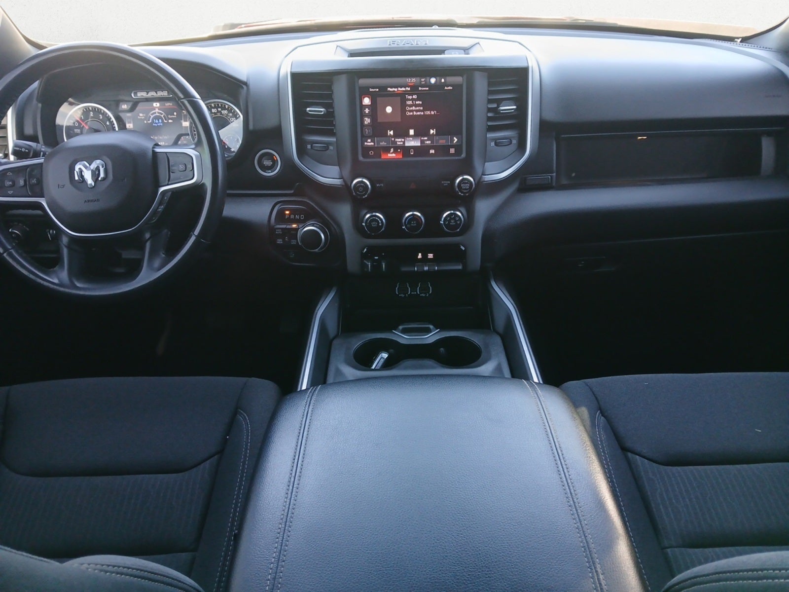 2022 RAM 1500 Big Horn Crew Cab 4x4 5'7' Box