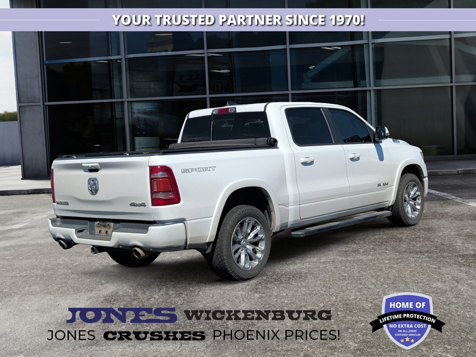 2022 RAM 1500 Laramie Crew Cab 4x4 5'7' Box