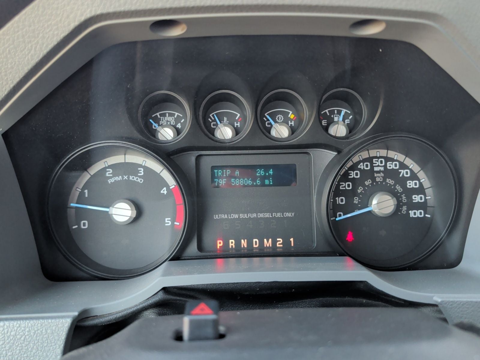 2014 Ford F-550 Chassis XL