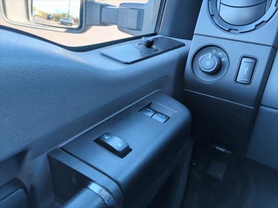 2014 Ford F-550 Chassis XL