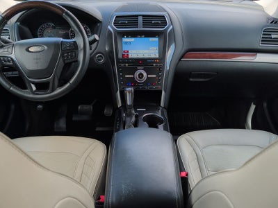 2017 Ford Explorer Platinum