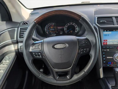2017 Ford Explorer Platinum