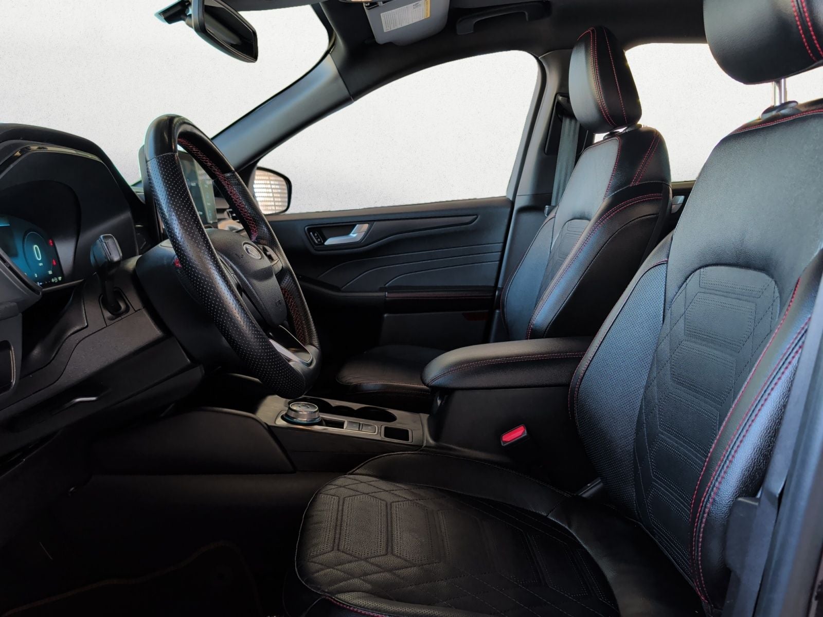 2023 Ford Escape ST-Line Elite