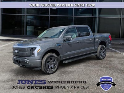 2025 Ford F-150 Lightning Flash