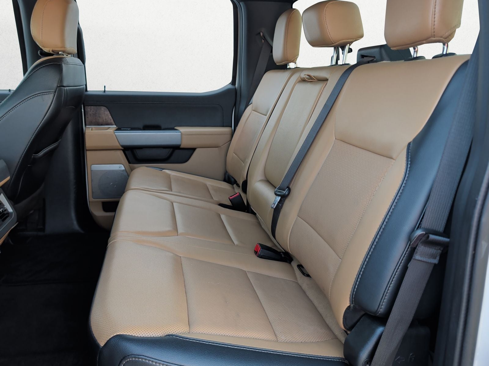 2023 Ford F-350 LARIAT